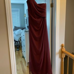 Bridesmaid or prom dress, size 14, Dessy, Bordeaux, one shoulder, worn once